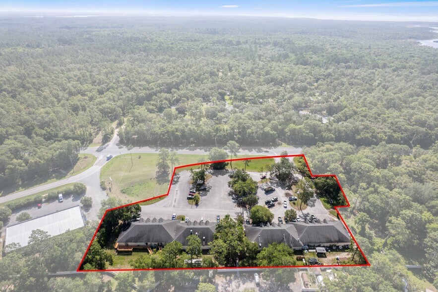 More Photos Of 14100 N Highway 19, Salt Springs Storefront Retail Office For Sale