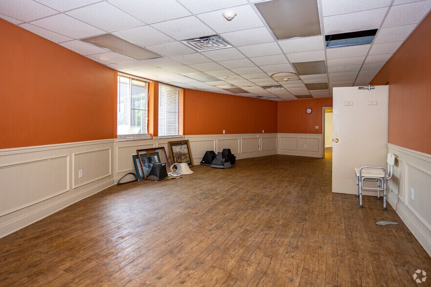 More Photos Of 240 Hannah Rd, Harriman Rehabilitation Center For Sale