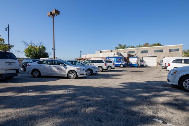 More Photos Of 7417 Roosevelt Rd, Forest Park Showroom For Sale
