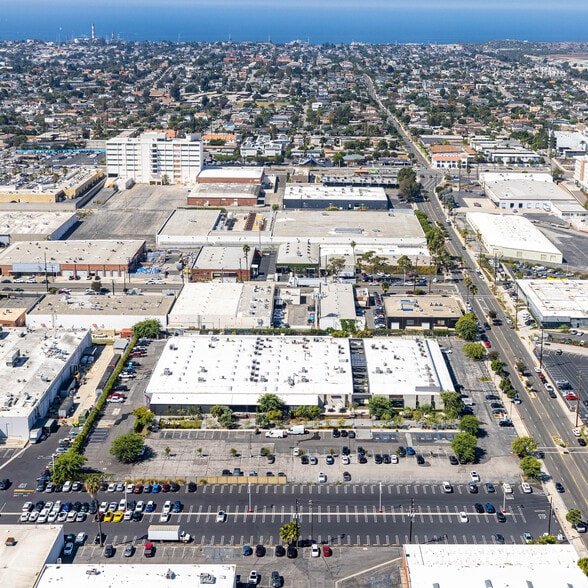 More Photos Of 2030 E Maple Ave, El Segundo Loft Creative Space For Lease