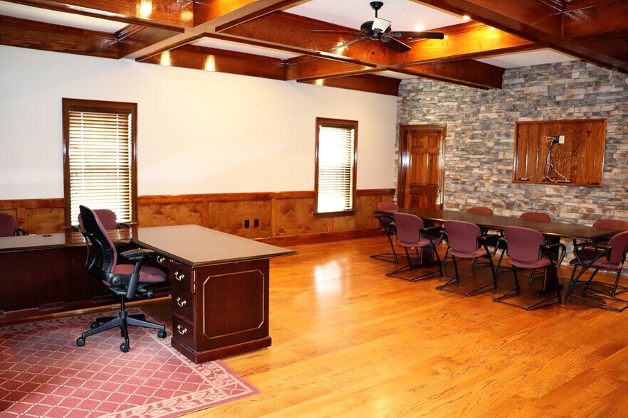 More Photos Of 2500 Northside Crossing, Macon-Bibb Office For Lease