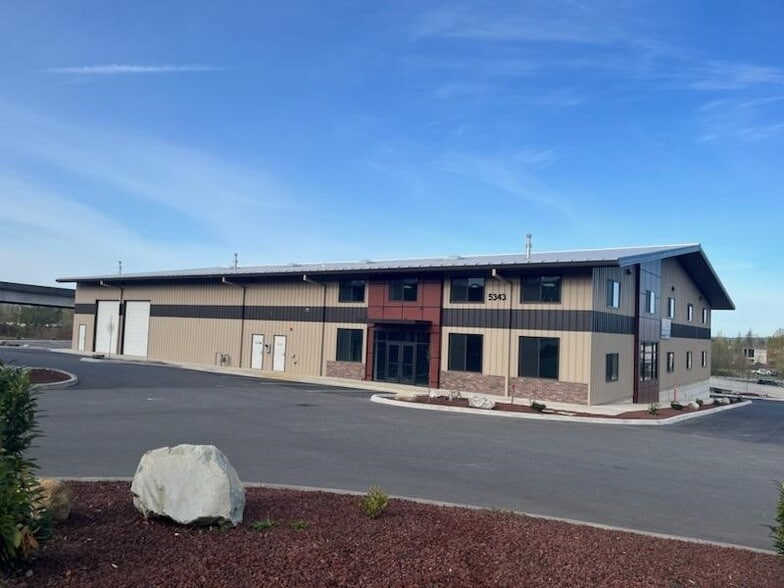 More Photos Of 5343 Barrett Rd, Ferndale Distribution For Lease