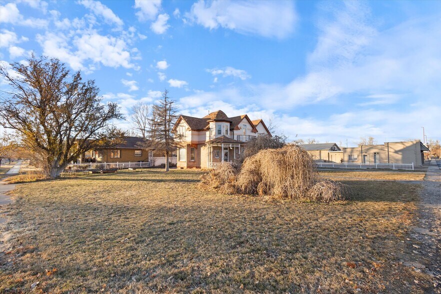 More Photos Of 305 N Main St, Nephi Office Residential For Sale