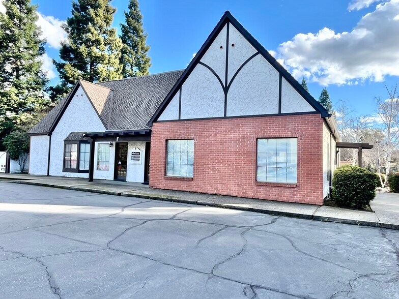 More Photos Of 8035 Madison Ave, Citrus Heights Office For Sale