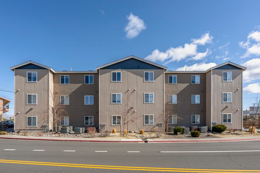 More Photos Of 15 Gentry Way, Reno Apartments For Sale