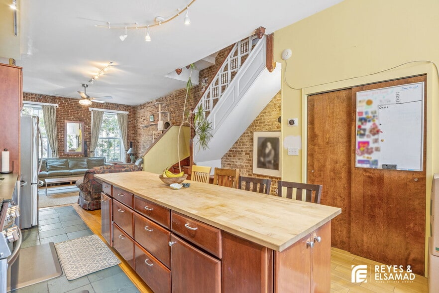 Primary Photo Of 558 W 173rd St, New York Apartments For Sale