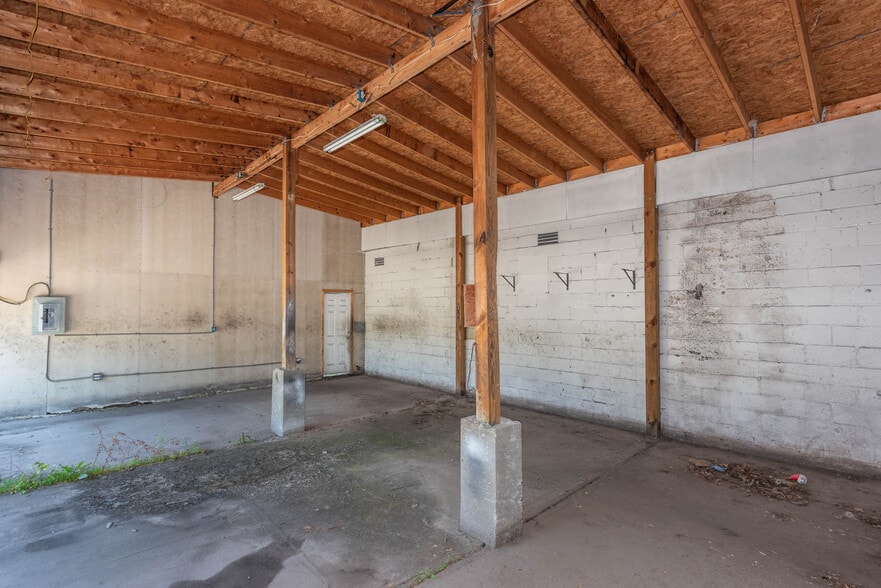 More Photos Of 4813 Belair Rd, Baltimore Freestanding For Sale