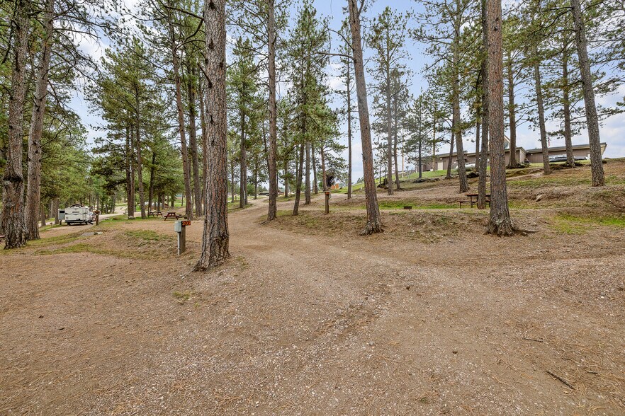 More Photos Of 1116 N 5th St, Custer Trailer Camper Park For Sale