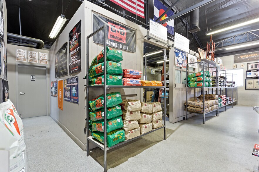 More Photos Of 5599 S Rio Grande St, Littleton General Retail For Sale