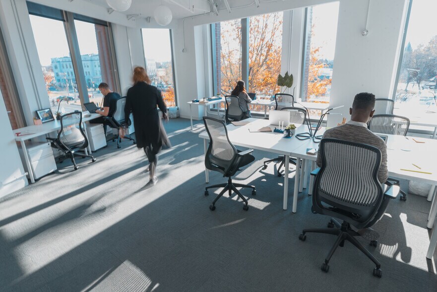 More Photos Of 700 Pennsylvania Ave SE, Washington Office For Lease