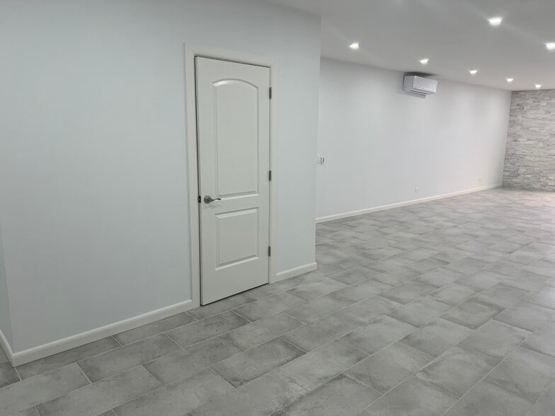 More Photos Of 926 Flatbush Ave, Brooklyn Storefront Retail Residential For Sale