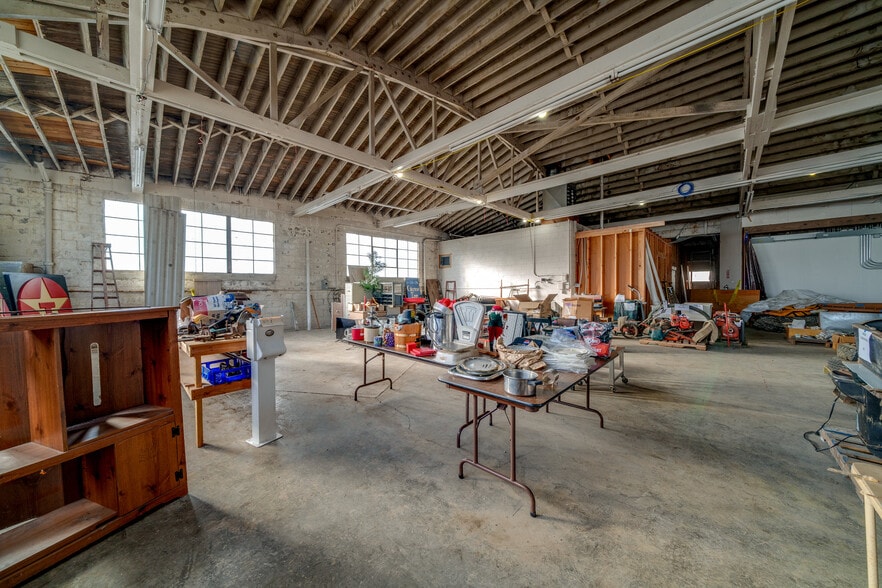 More Photos Of 2105 4th St, Tillamook Industrial For Sale