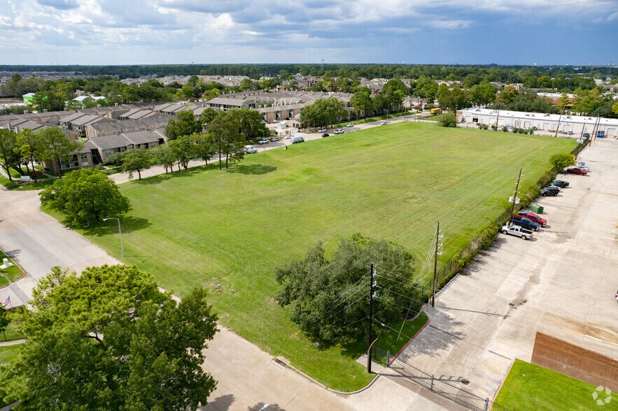 More Photos Of 232 Barren Springs Dr, Houston Land For Sale