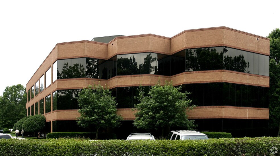 More Photos Of 113 Edinburgh Dr S, Cary Office For Lease