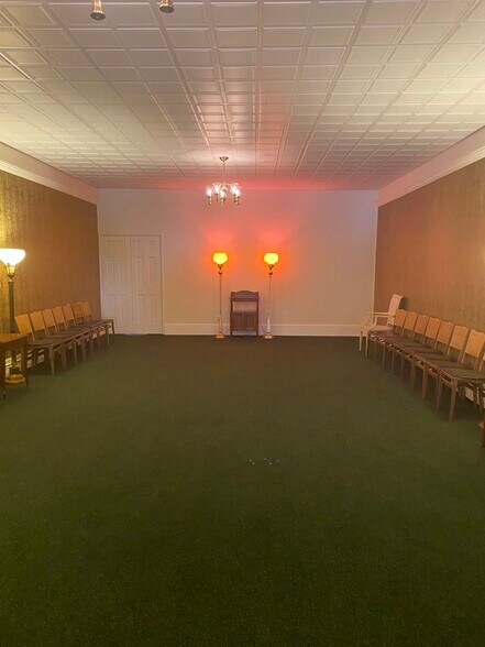 More Photos Of 268/270 Young St, Wilson Office For Lease