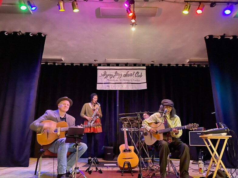 More Photos Of 5301 Terry St Terry St, Mosca Specialty For Sale