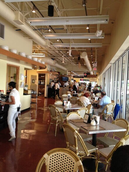 More Photos Of 17140 Collins Ave, Sunny Isles Beach Unknown For Lease