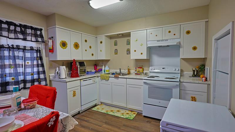 More Photos Of 1444 Oakwood Dr, Greenville Apartments For Sale