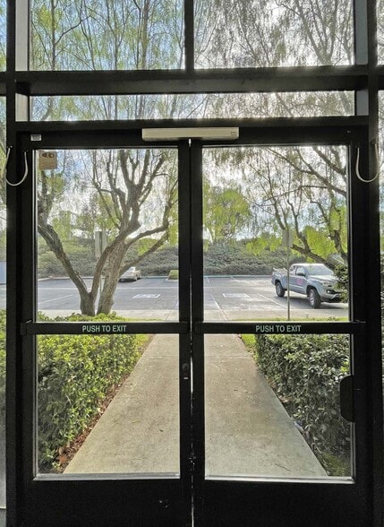 More Photos Of 28936 Old Town Front St, Temecula Office For Lease