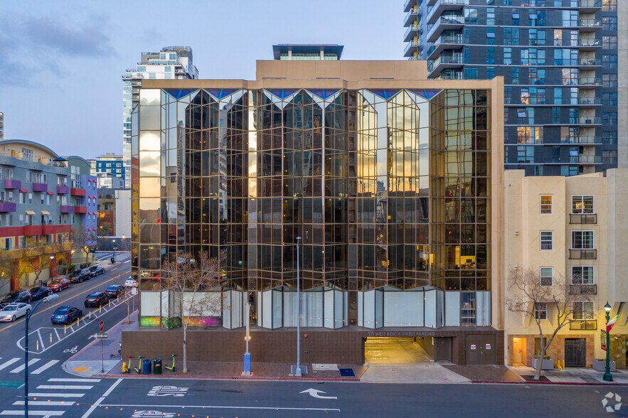 More Photos Of 555 W Beech St, San Diego Office For Lease