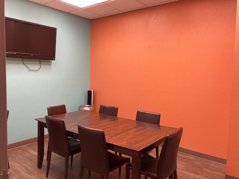 More Photos Of 6267 Old Water Oak Rd, Tallahassee Unknown For Lease