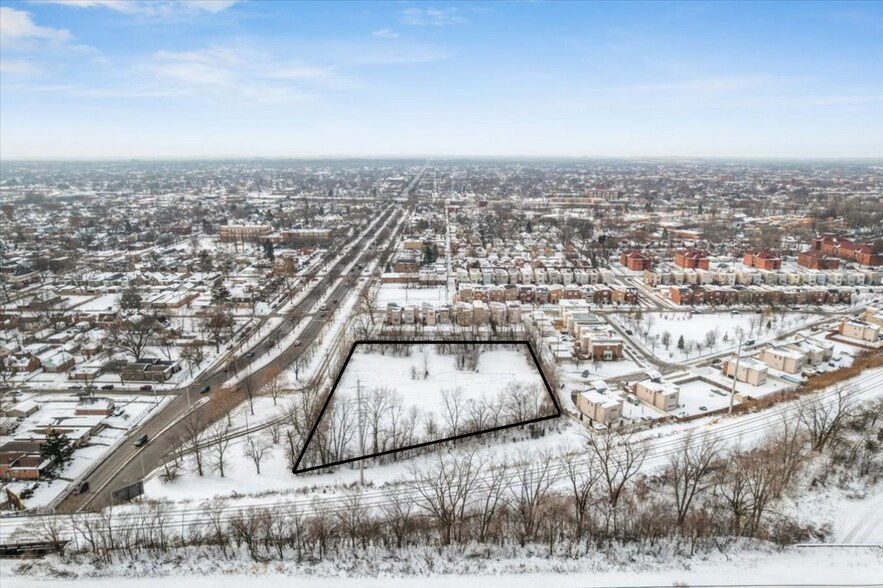 Primary Photo Of 440 W 87th St, Chicago Land For Sale