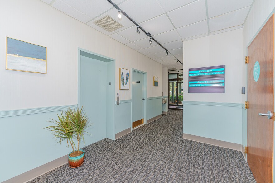 More Photos Of 961-963 State Route 146, Clifton Park Medical For Lease