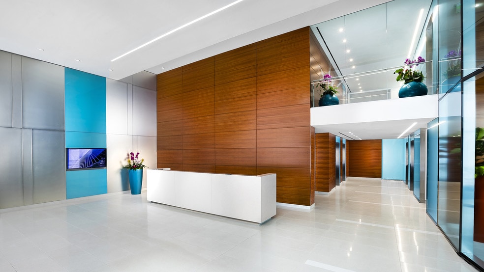 More Photos Of 1441 L St NW, Washington Office For Sale