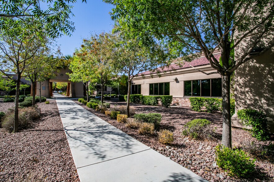 More Photos Of 1587 E Windmill Ln, Las Vegas Office For Sale