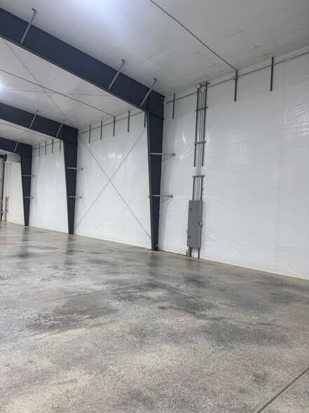 More Photos Of 464 James Burr Blvd, Kearneysville Unknown For Lease