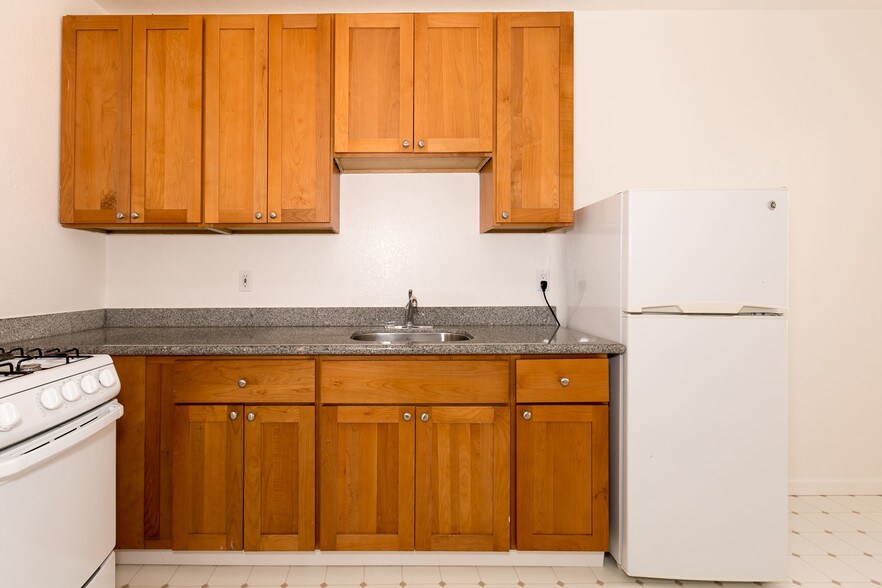 More Photos Of 270-272 Turk St, San Francisco Apartments For Sale
