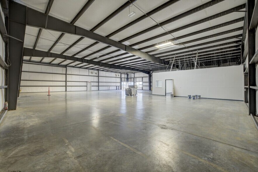 More Photos Of 4545 Skyway Dr, Olivehurst Unknown For Lease