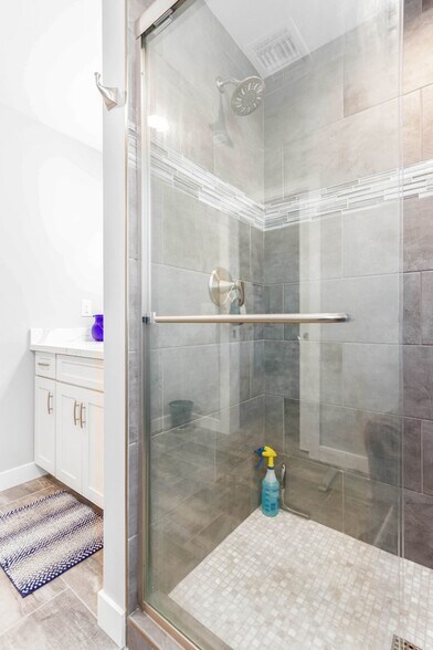 More Photos Of 207 E Monterey Way, Phoenix Office Residential For Sale