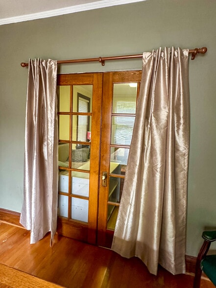 More Photos Of 3201 Itaska St, Saint Louis Specialty For Sale