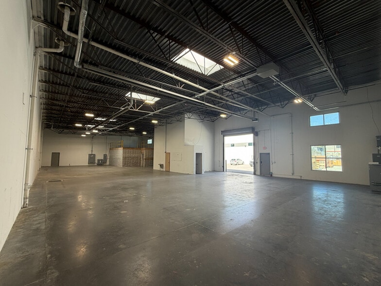 More Photos Of 3201 S 300 W, Salt Lake City Warehouse For Lease