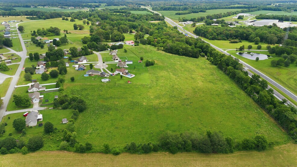 More Photos Of Old Tullahoma hwy, Tullahoma Land For Sale