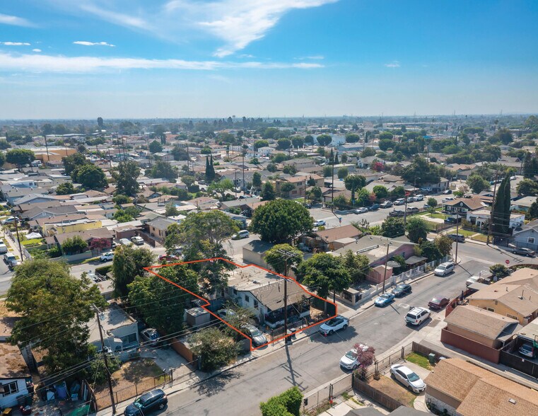 Primary Photo Of 7408 Elsie St, Los Angeles Apartments For Sale