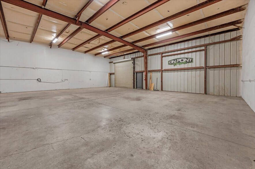 More Photos Of 1839 Thunderbolt Dr, Porterville Warehouse For Lease