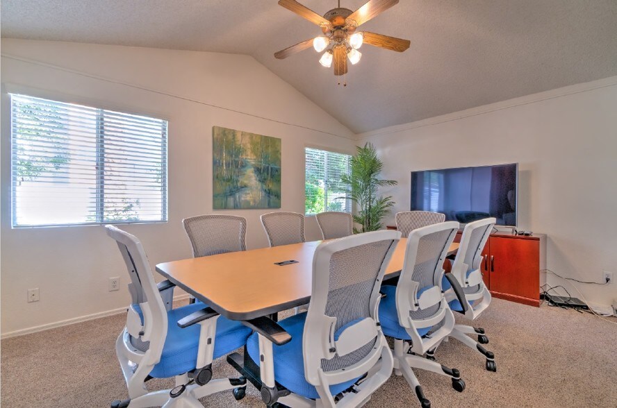 More Photos Of 111 S Hearthstone Way, Chandler Rehabilitation Center For Sale