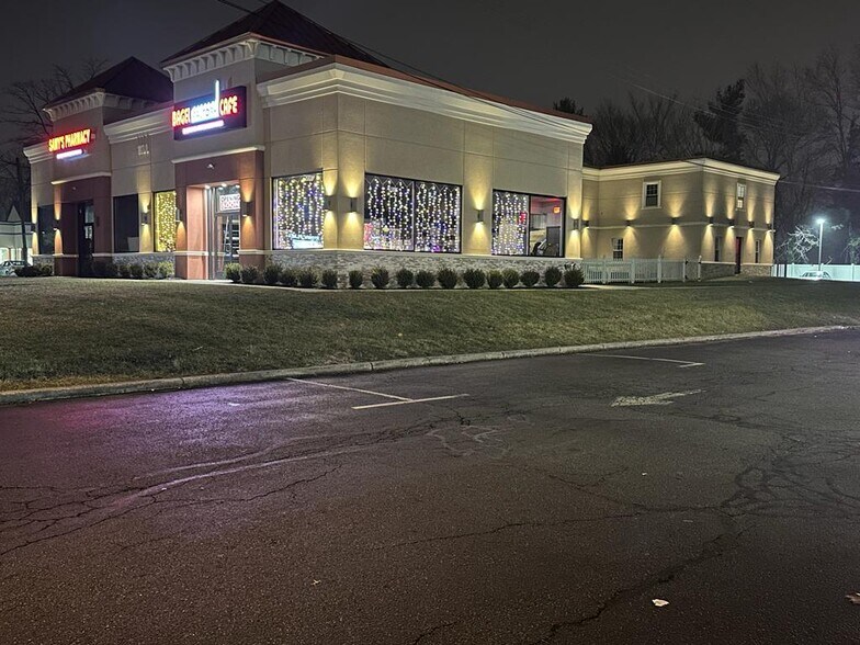 More Photos Of 1130 Highway 34, Aberdeen Storefront Retail Office For Lease