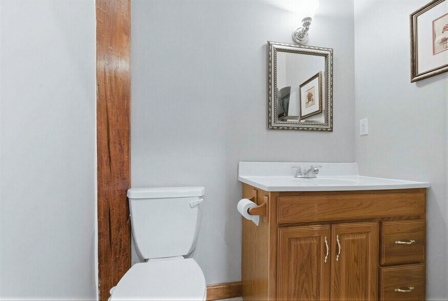 More Photos Of 275 Elm St, North Attleboro Office For Sale