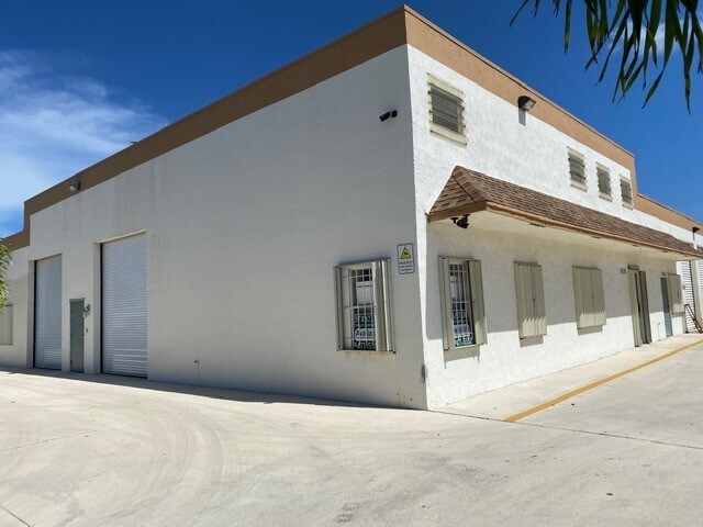 Primary Photo Of 1614-1638 Latham Rd, West Palm Beach Warehouse For Lease