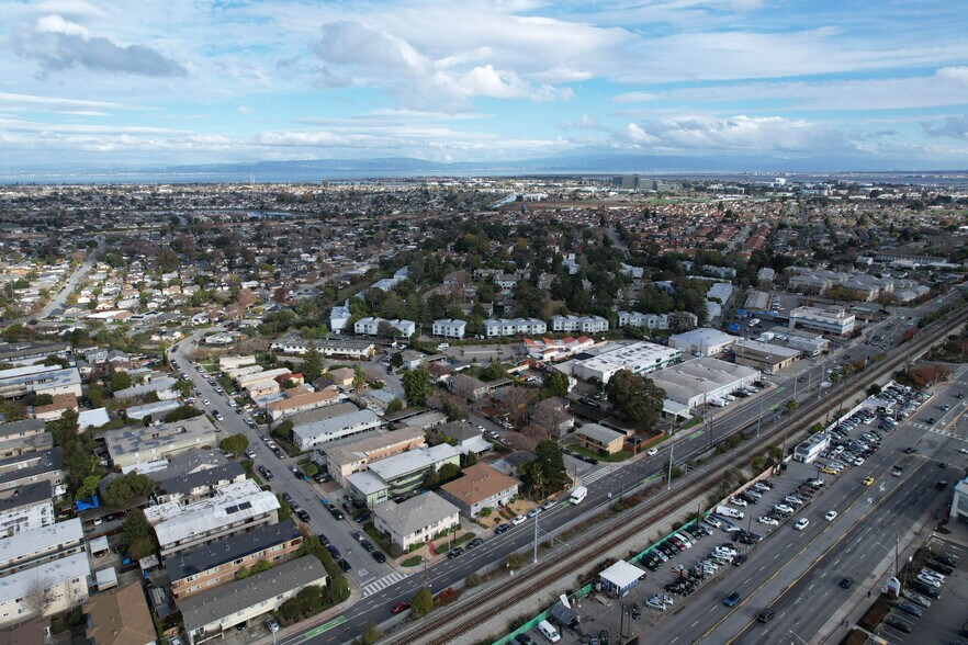 More Photos Of 19 E 41st Pl, San Mateo Apartments For Sale