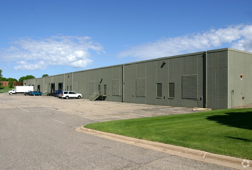 More Photos Of 6678-6698 Shady Oak Rd, Eden Prairie Unknown For Lease