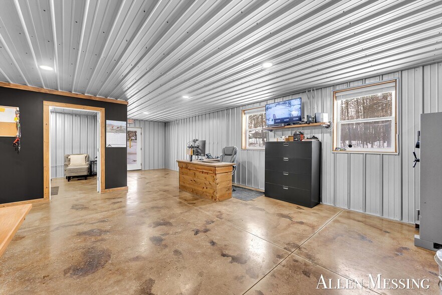 More Photos Of 1447 Kelsey Hwy, Ionia Flex For Sale