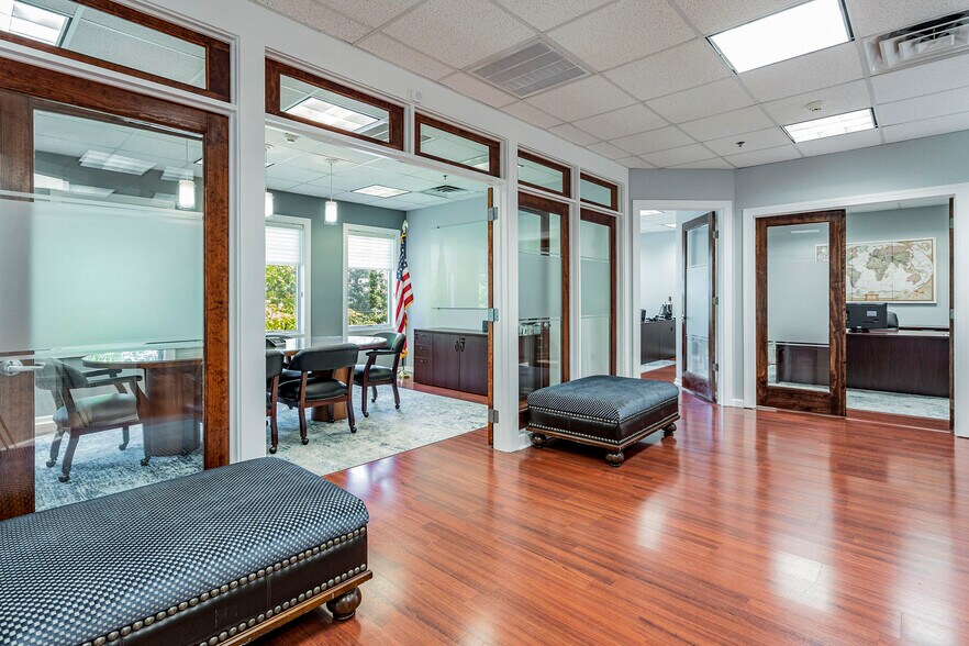 More Photos Of 807 Mantoloking Rd, Brick Office For Sale