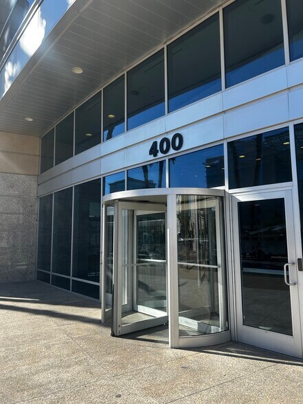 More Photos Of 400 S 4th St, Las Vegas Office For Lease