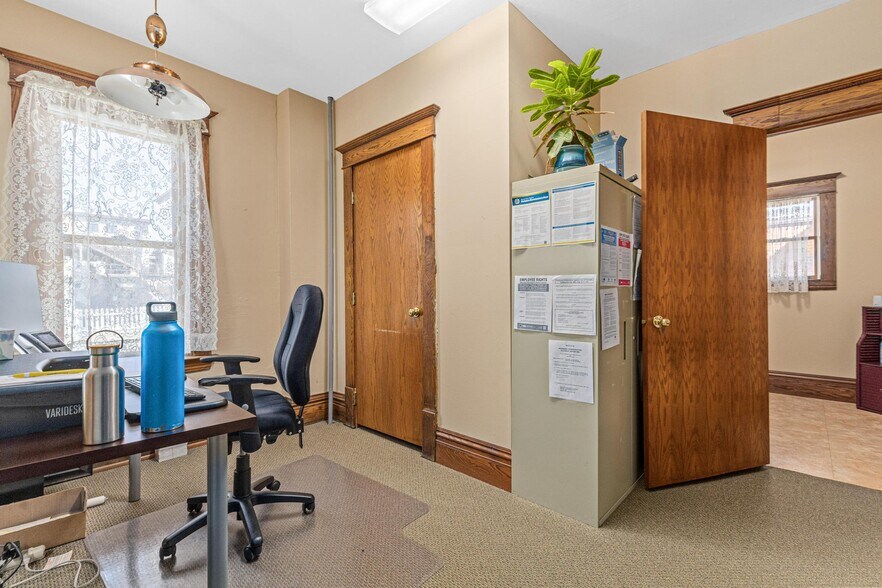 More Photos Of 227 S Arch Ave, New Richmond Office For Sale