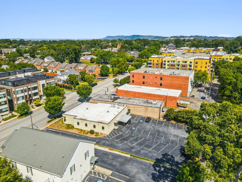 More Photos Of 610 N Main St, Greenville Office Residential For Lease