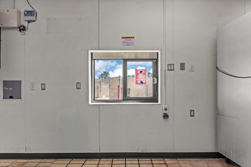 More Photos Of 1041 Highway 6 And 50, Fruita Fast Food For Sale
